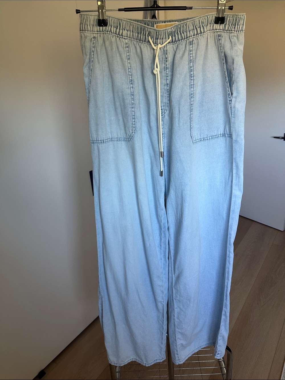 Michael Kors Light Wash Wide-Leg Drawstring Jeans